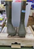 Pair of New Lacrosse Size 9 Rubber Boots
