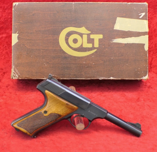Colt Woodsman 22 cal Pistol w/box