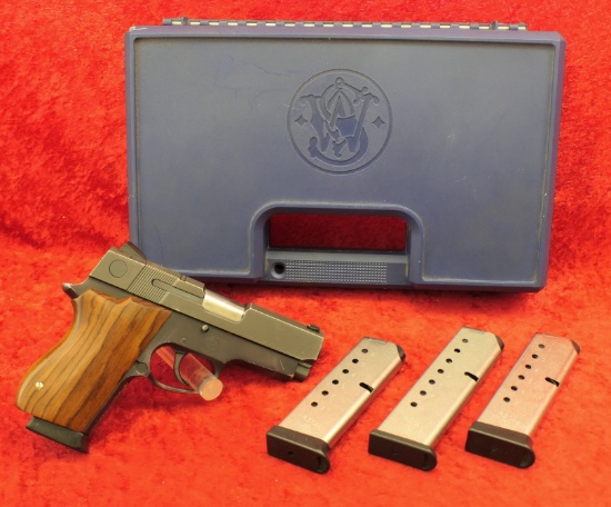 Smith & Wesson Model 457 45 ACP Pistol