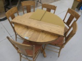 Round Oak Table & Chairs