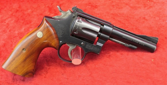 Smith & Wesson 22 Combat Masterpiece Revolver
