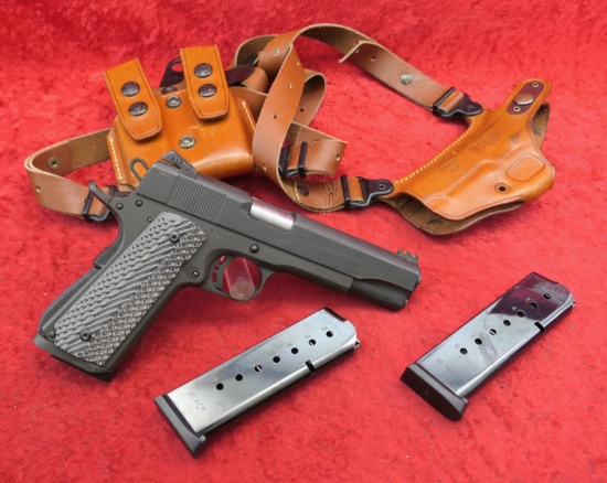 Rock Island Armory 1911A1 Pistol w/accessories