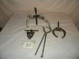 Wheel/gear Pullers-three Pieces.