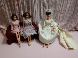 Vintage Barbie Wedding Party! Friends Casey & Francie Both With Lashes Includes Couch And Matching S