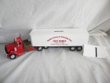 Peter Bilt Tractor, 