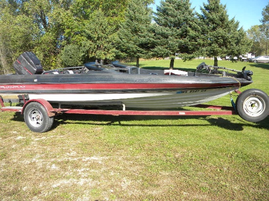 1990 Quantum 17' Fiberglas Run-about, Tilt Trailer, 120 Hp Honda Force Outboa