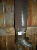 Wading Boots, Insulation Shoulder Steel Toe Waders, Size 6.