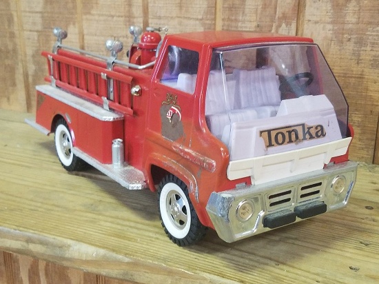 1960'S Tonka Fire Truck Fully Functionally.