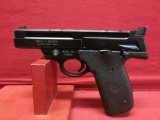 Smith & Wesson Model 22A .22LR Semi Auto Pistol