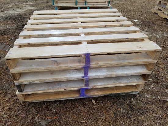 (5) Wooden Pallets