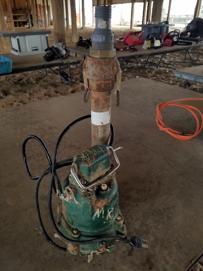 Zoeller Water Pump For Well *WORKS*