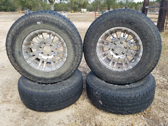 (4) Toyo 285 70 R17 Tires & Rims