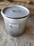 Alumunin Pot W/ Lid