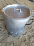 Alumunin Pot W/ Lid