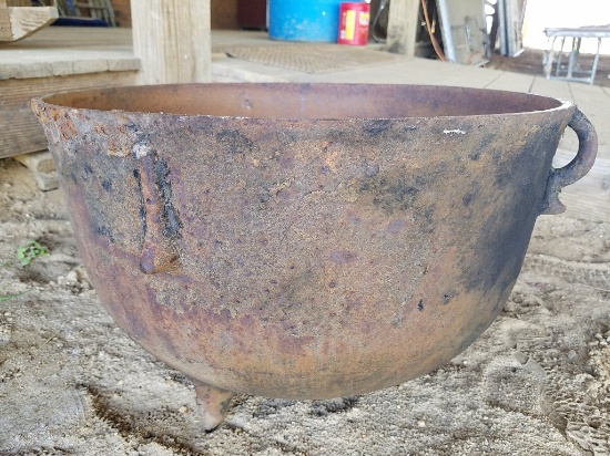 Antique 15gal Cast Iron Wash Pot