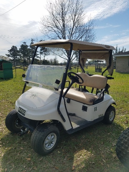 EZ-GO Golf Cart W/ 48V Charger