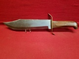 Wooden Handle Knife W/ 10