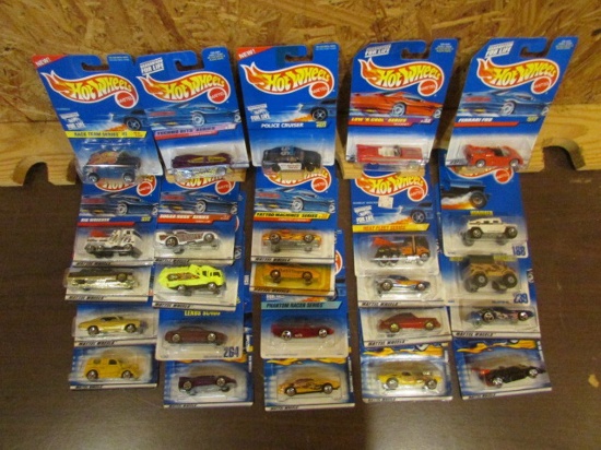 (25) Hot Wheels