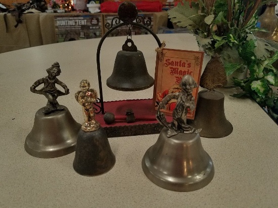 (5) Christmas Theme Bells