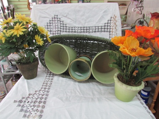 (3) Ceramic Flower Pots