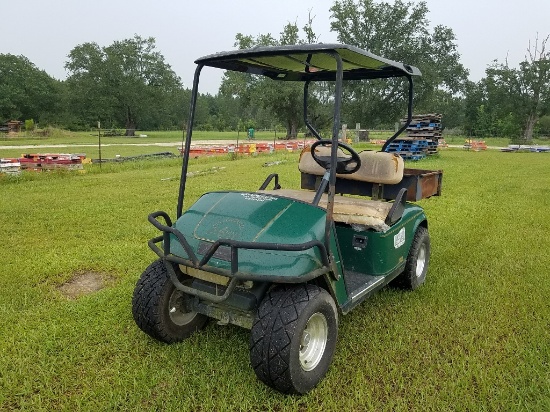 2007 EZ-GO Golf Cart W/ Charger **RUNS**