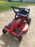 Snapper Riding Lawnmower *RUNS*