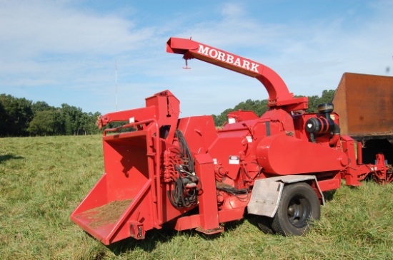 2000 Mobark 2400 XL chipper