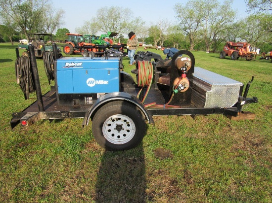 Tophat welding trl w/Miller bobcat 225 welder,