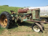 John Deere 60 tractor, power steering, LPG