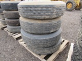 Set of 4 Bridgestone 295/75R22.5 used tires