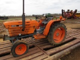 Kubota B8200