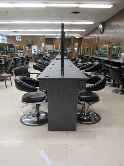 KEAMARK STYLING STATION W/2 CHAIRS