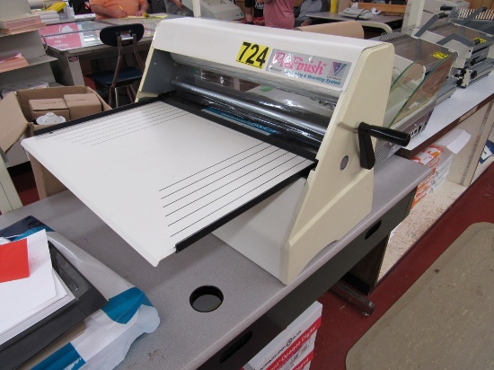 PRINT SHOP & GRAPHIC DESIGN ONLINE AUCTION