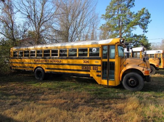 1996 Thomas Built by Navistar 3800