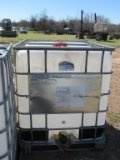 Pallet mounted poly tank (Used)