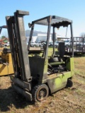 Clark Forklift - not running - salvage