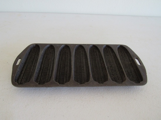 Cast iron cord bread pan