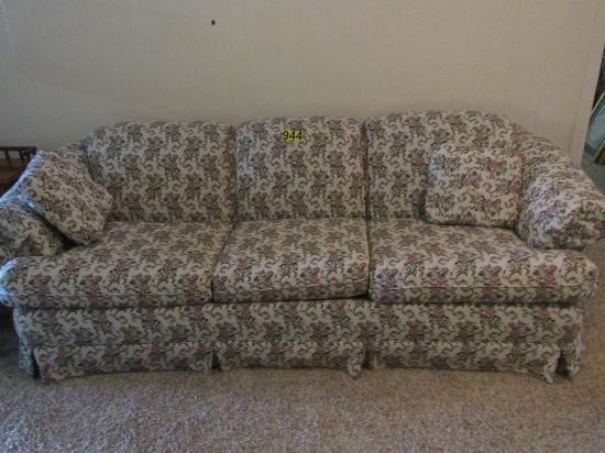 Floral print sofa