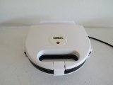 Salton waffle maker