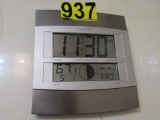 LaCrosse indoor/outdoor clock thermometer