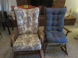 2 Rocking chairs w/cushions