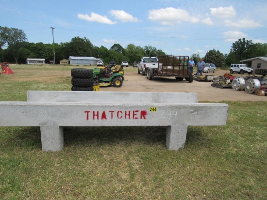 Concrete feed trough