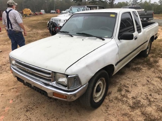 1991 Toyota Pickup SLOW TITLE