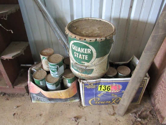 Quaker State vintage oil products (35lb can and 34 quarts)