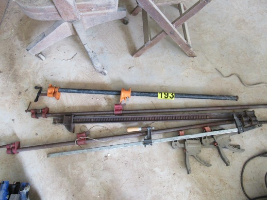 Pipe clamps - bar clamps