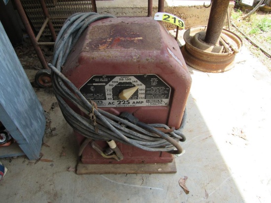 Lincoln #AC225-S arc welder, 220v