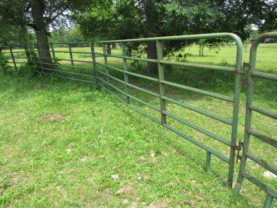 (5) green panels