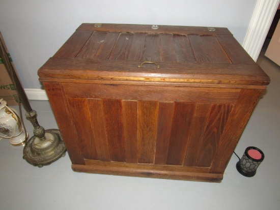 Antique oak ice box - cooler 35"x23"x28"
