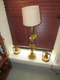 Brass table lamp, 35