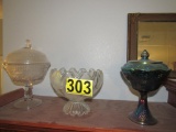 Vintage candy dishes, carnval glass dish Minor chipped areas